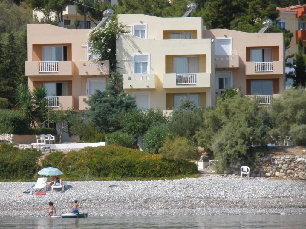Iason Hotel Apartments Giosonas Extérieur photo